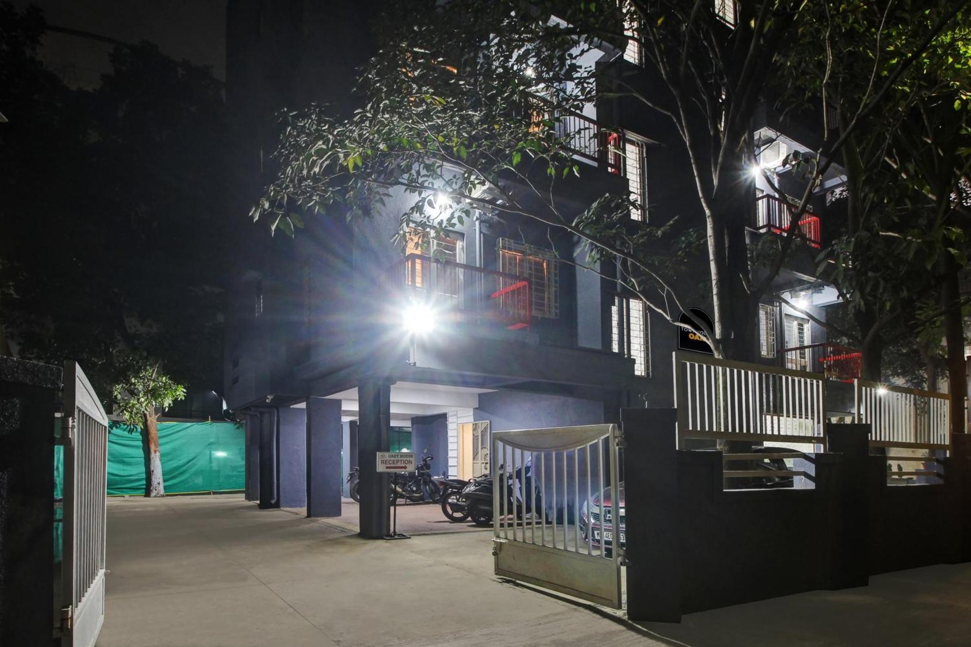 Super Collection O Grey House Hotell Pune Eksteriør bilde