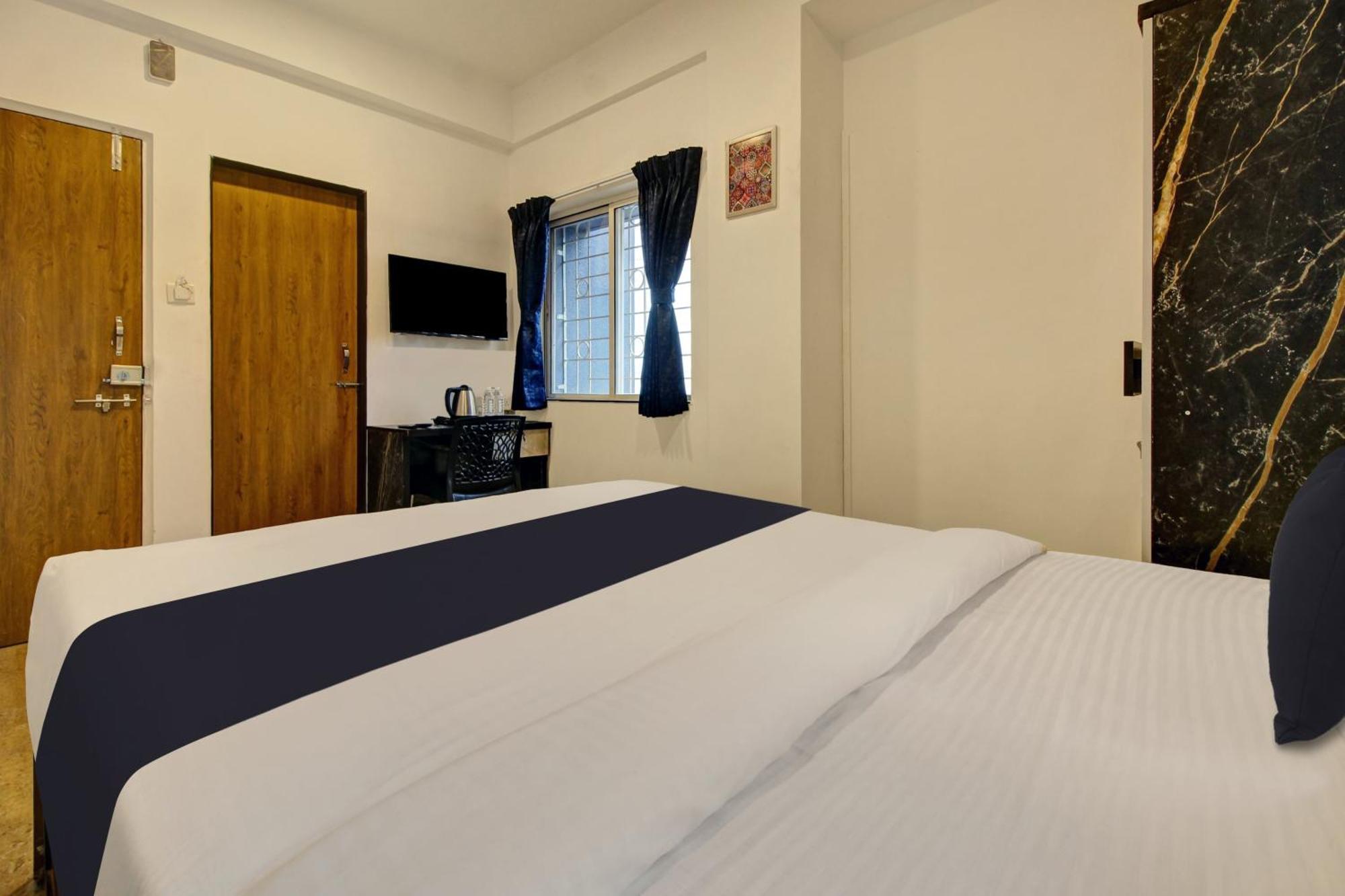 Super Collection O Grey House Hotell Pune Eksteriør bilde